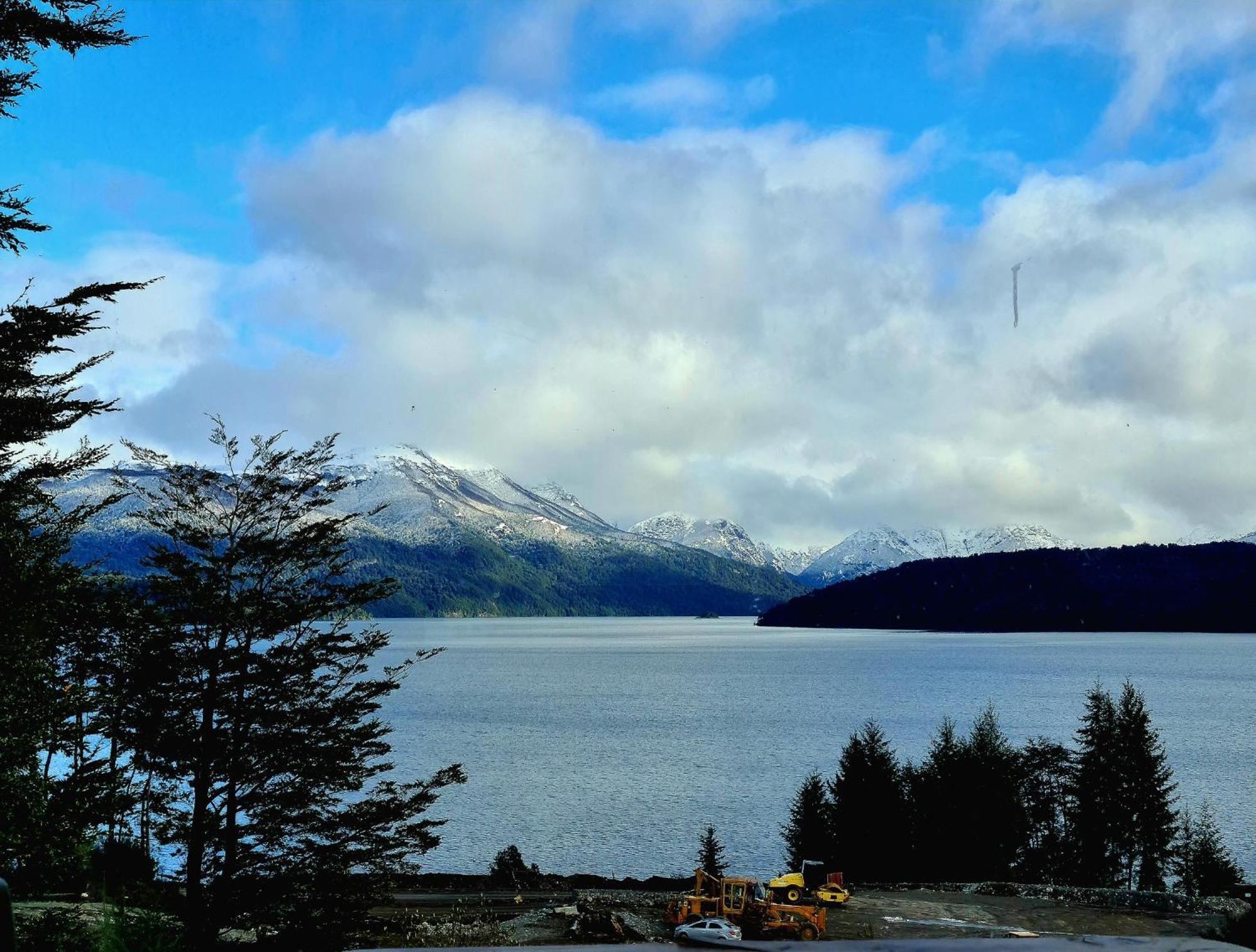 Puerto Esmeralda Espectacular Depto Con Vista Al Nahuel Huapi *